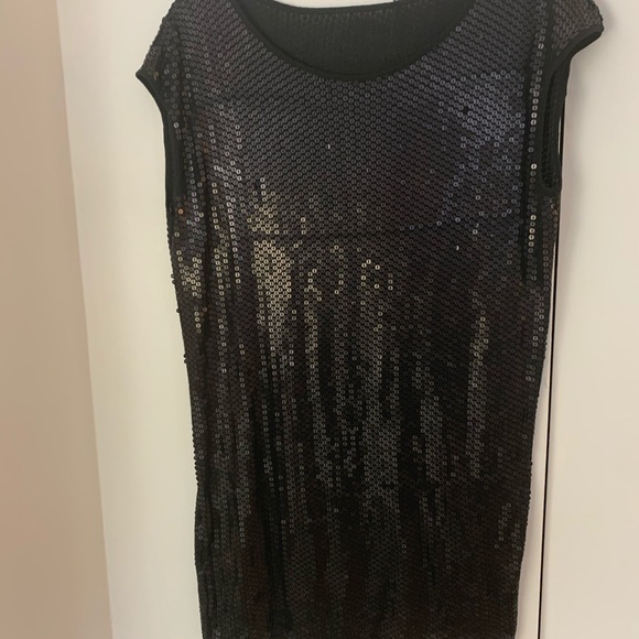 BCBG MAXAZRIA Black Sequin Shift Dress - Picture 8 of 10